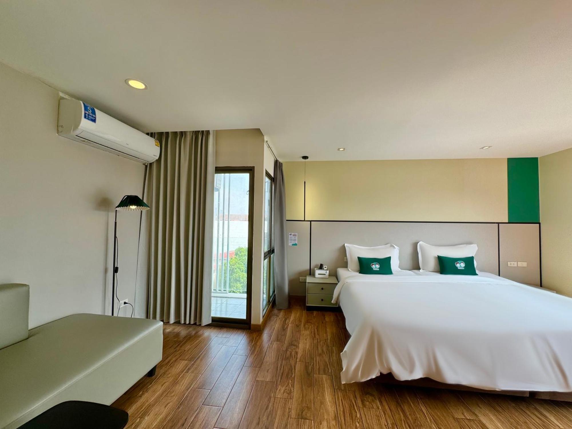 Pentafield City Residence Банкок Екстериор снимка